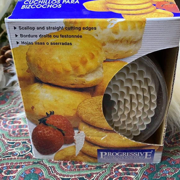 / Progressive Canape Biscuit Cutter Set of 7 NEW - Picture 3 of 5